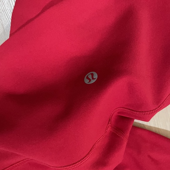 Lululemon align cropped red leggings - Picture 2 of 3